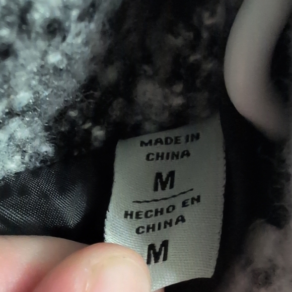 Women's Levi's Wool Puffer Jacket Size medium - Picture 4 of 13